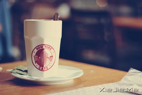 早安心语:谁都可以说爱你,但不是人人都能等你 (3)